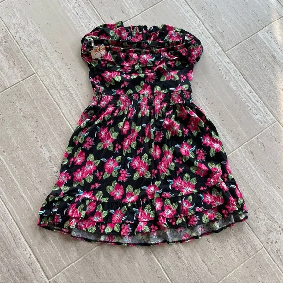 Floral OP Strapless Dress - Black and Pink new with tags - Picture 5 of 8